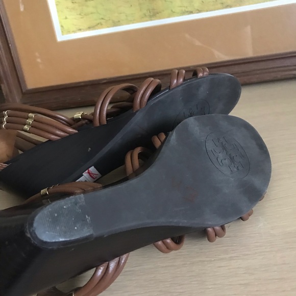 Tory Burch Wedge Sandal - Picture 3 of 7